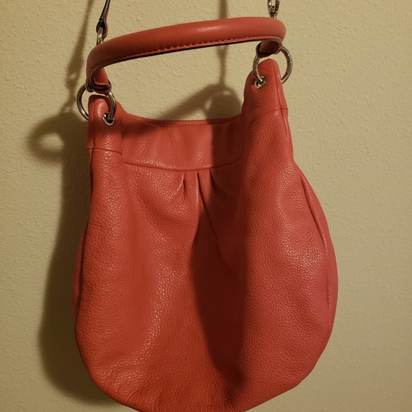 Marc Jacobs Marc Classic Q Hillier Hobo Wild Raspberry Coral color Leather Bag - Picture 2 of 7